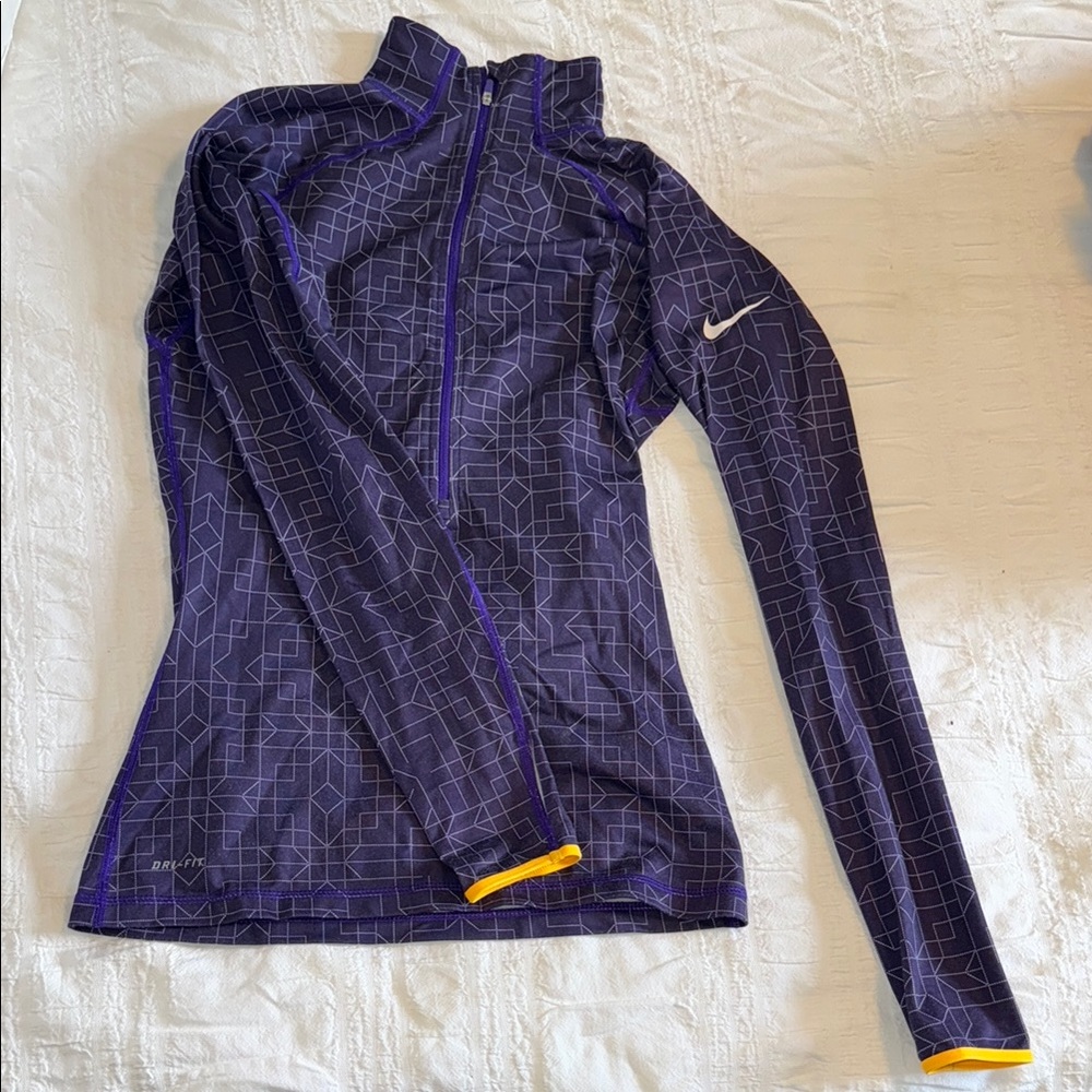 Nike Geometric Purple Zip-Up Top